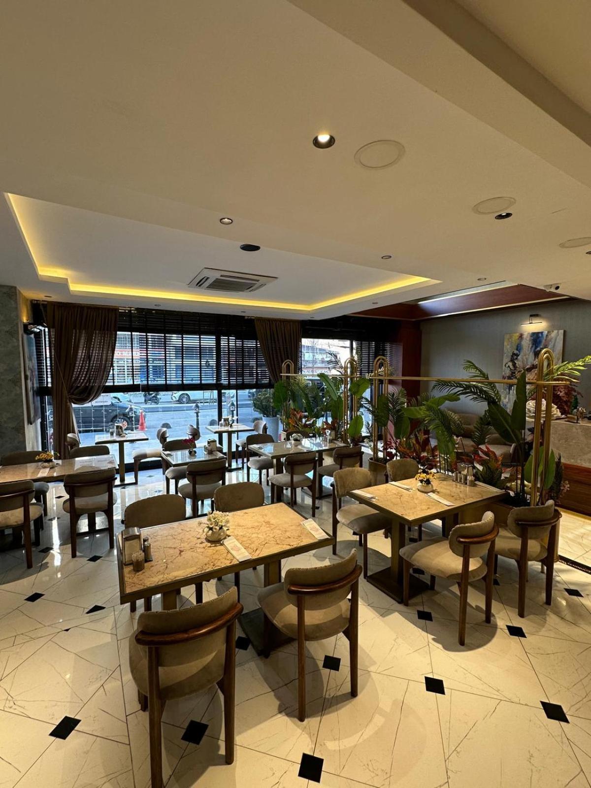 Grand Hamit By Karadayi Airport Hotel Arnavutkoy Екстериор снимка