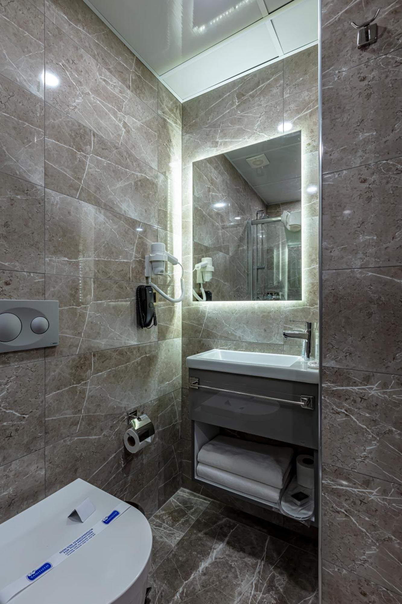 Grand Hamit By Karadayi Airport Hotel Arnavutkoy Екстериор снимка