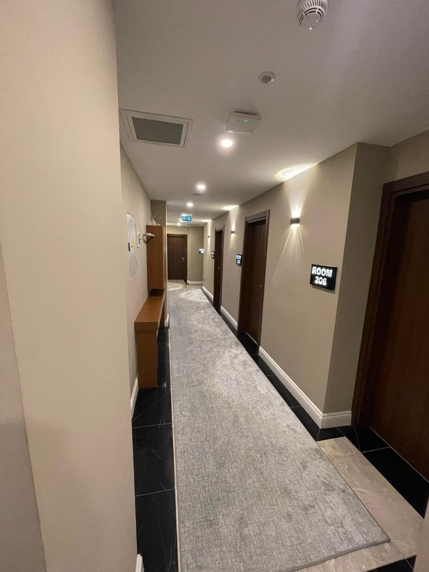 Grand Hamit By Karadayi Airport Hotel Arnavutkoy Екстериор снимка