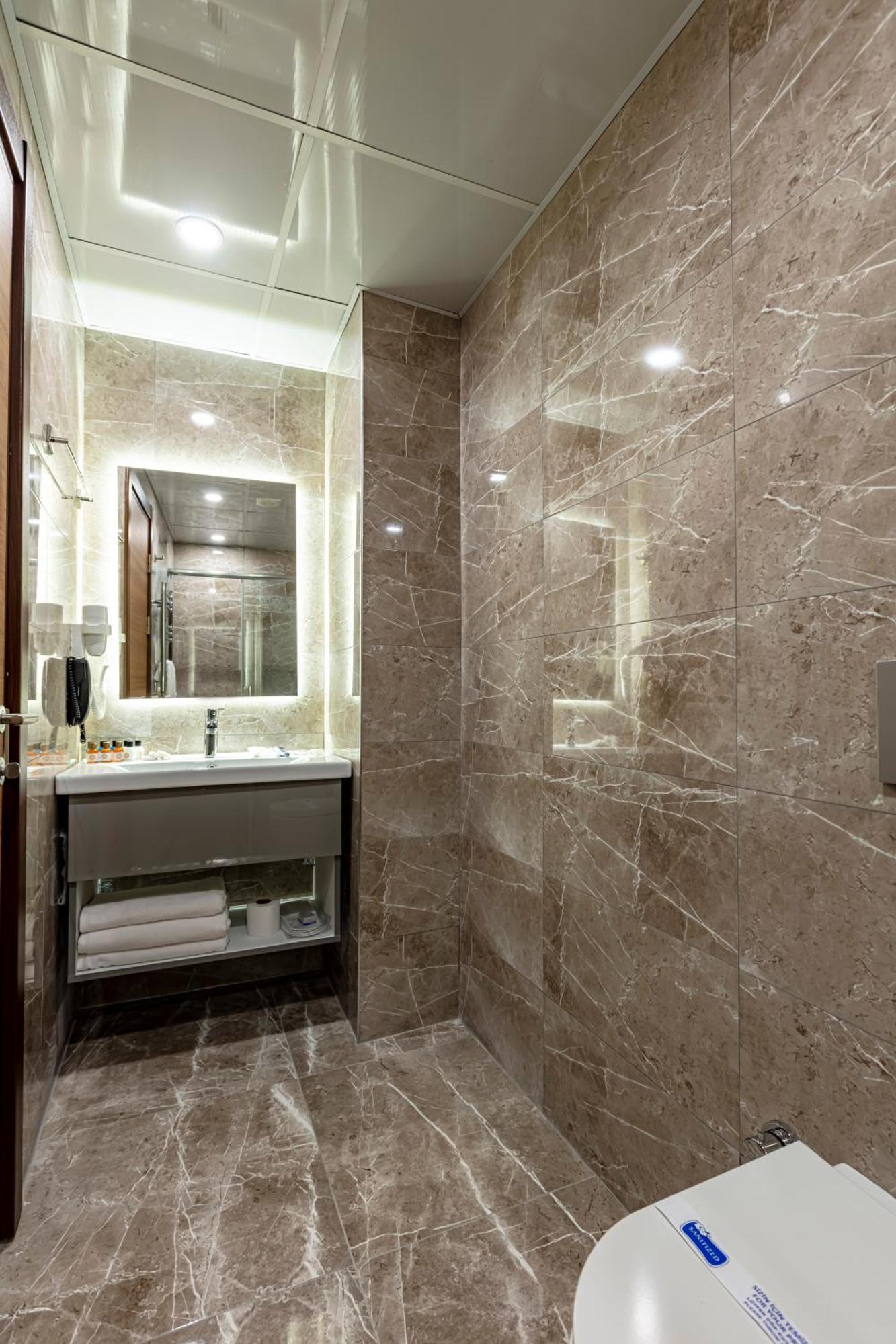 Grand Hamit By Karadayi Airport Hotel Arnavutkoy Екстериор снимка