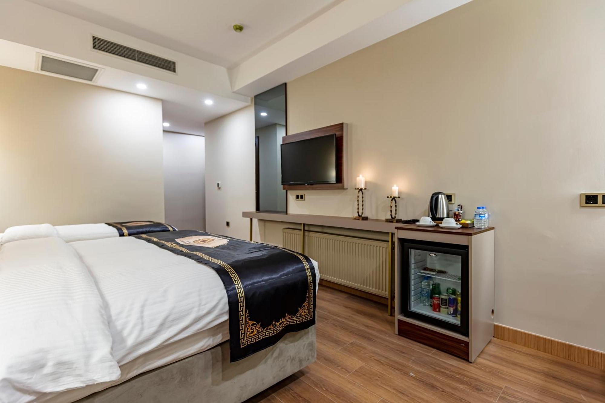 Grand Hamit By Karadayi Airport Hotel Arnavutkoy Екстериор снимка