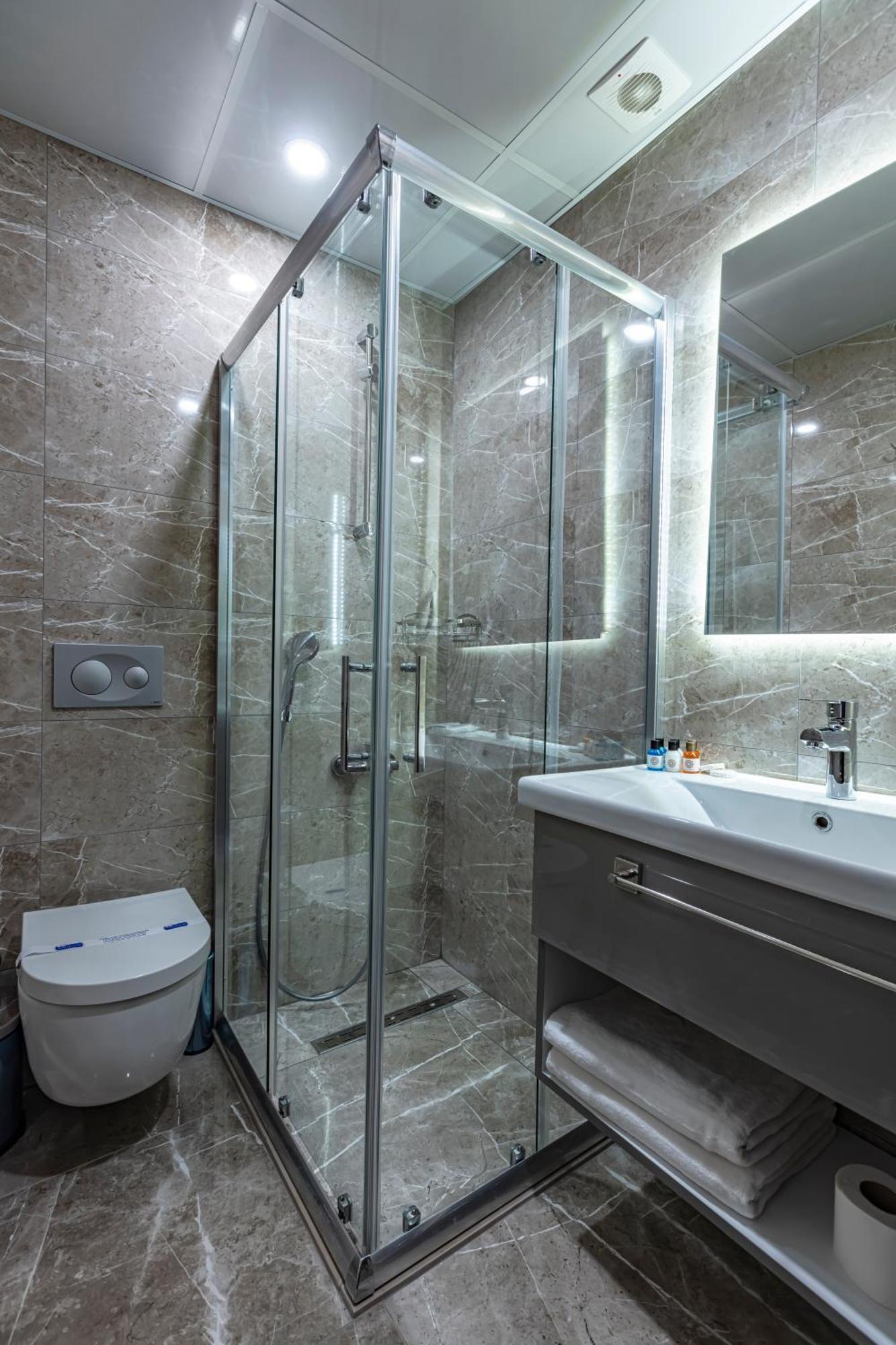 Grand Hamit By Karadayi Airport Hotel Arnavutkoy Екстериор снимка